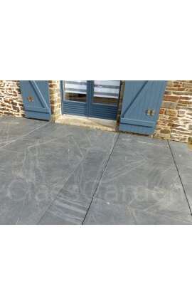 Terras van 10 M² in gezaagde plaat van 80x30